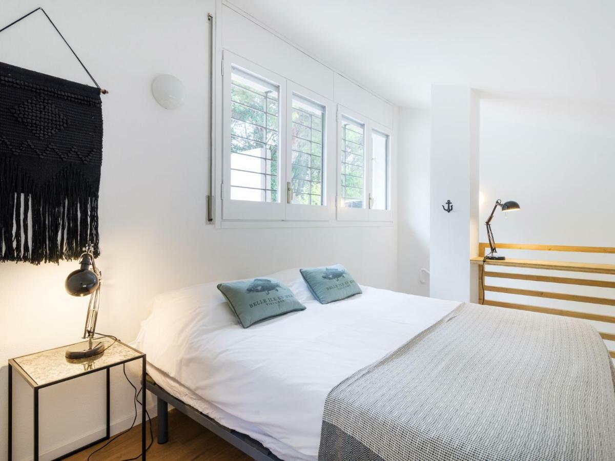 La Vie En Rouge Sa Riera Duplex, Private Parking Apartment Begur Ngoại thất bức ảnh
