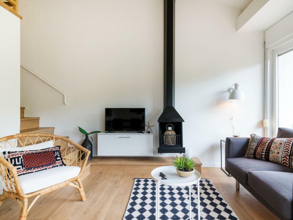 La Vie En Rouge Sa Riera Duplex, Private Parking Apartment Begur Ngoại thất bức ảnh